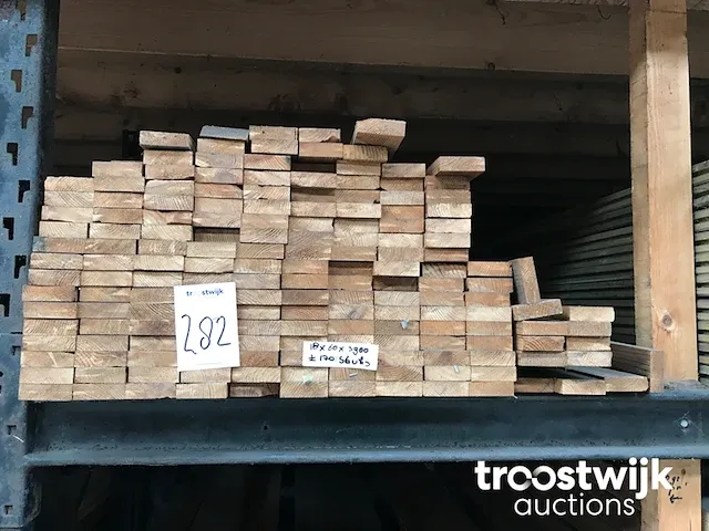 Vuren thermisch behandeld - afbeelding 1 van  2