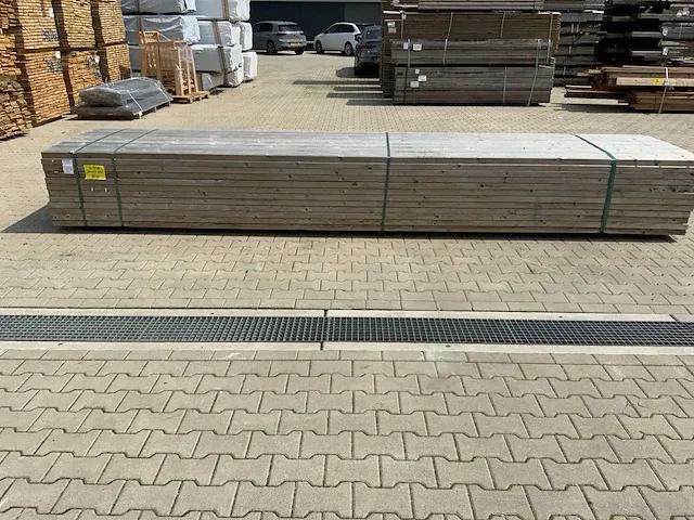 Vuren timmerhout 45x145x4800mm (84x) - afbeelding 2 van  6