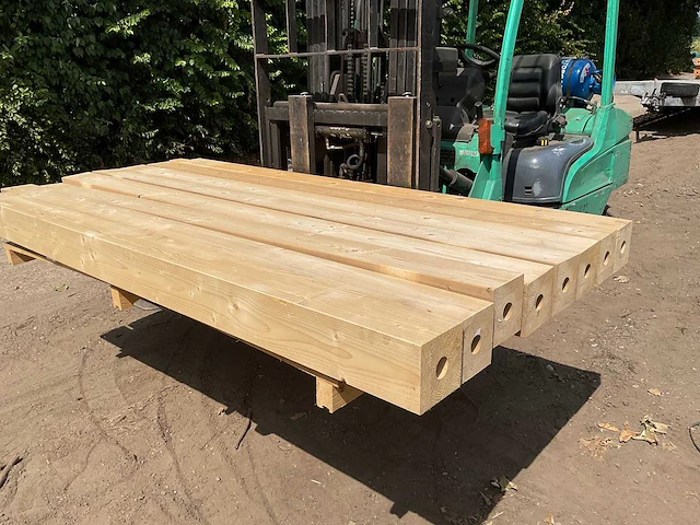 Vuren tuinpaal met inkeping 240x12x12 cm (10x) - afbeelding 1 van  4