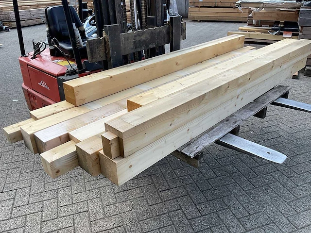 Vuren tuinpalen 12x12 cm diverse lengtes (9x) - afbeelding 2 van  6