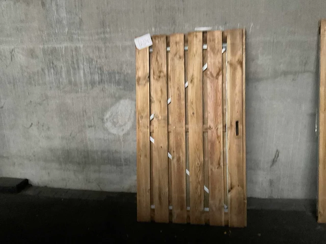 Vuren tuinpoort met metalen frame 180x100 cm - afbeelding 1 van  3