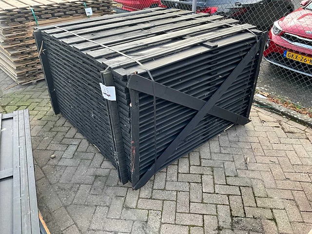 Vuren tuinscherm met toog 15-planks 180x180 cm (22x) - afbeelding 6 van  11