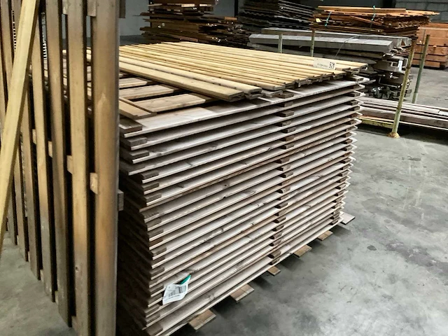 Vuren tuinscherm met toog 180x180 cm (26x) - afbeelding 6 van  12