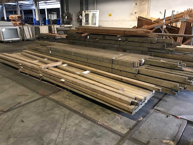 Vuren vloerbalken (80x) - afbeelding 2 van  6