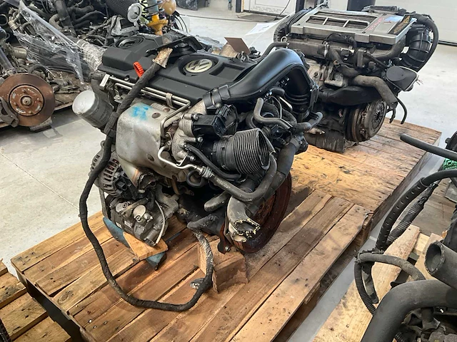 Vw 1.4l turbo cax motor - afbeelding 1 van  7