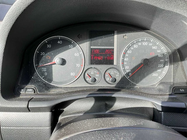 Vw golf - personenauto (schade) - afbeelding 5 van  13