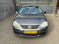 Vw golf - personenauto (schade) - afbeelding 6 van  13