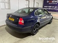 Vw passat 1.8 turbo trendline, 21-ht-zf - afbeelding 5 van  18