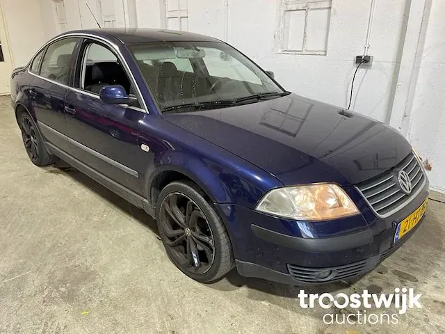 Vw passat 1.8 turbo trendline, 21-ht-zf - afbeelding 7 van  18