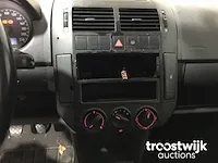 Vw polo 1.2-12v sportline, 48-rh-ph - afbeelding 11 van  15