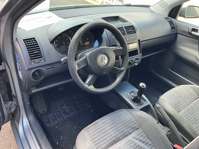 Vw polo 1.4 - personenauto - afbeelding 8 van  12