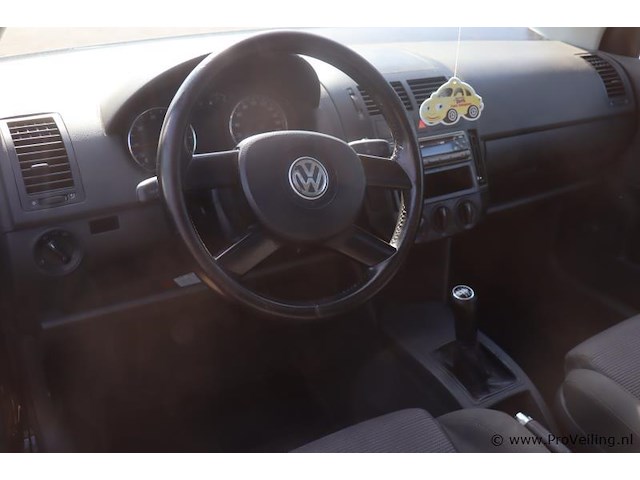 Vw polo 1.4 16v benzine | bwjr. 2002 | kenteken: 4-zrg-86 - afbeelding 17 van  17