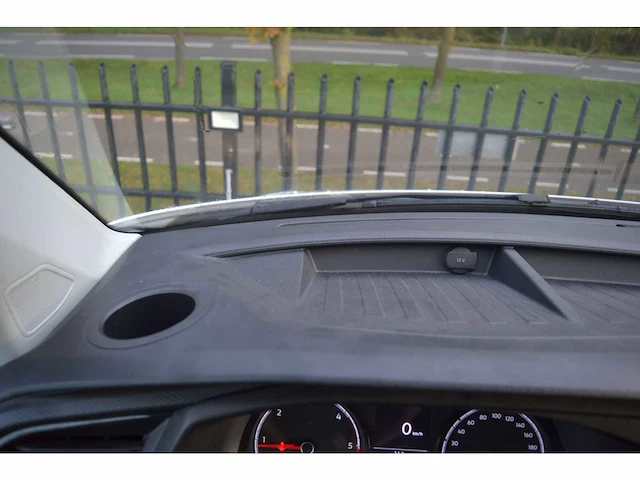 Vw t6 transporter 2.0 tdi kastenwagen - bedrijfswagen - afbeelding 17 van  29