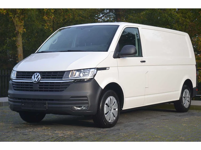 Vw t6 transporter kastenwagen - bedrijfswagen - afbeelding 1 van  28