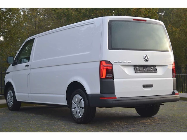 Vw t6 transporter kastenwagen - bedrijfswagen - afbeelding 22 van  28