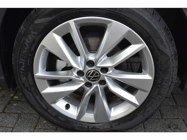 Vw taigo 1.0 tsi life edition - personenauto - afbeelding 3 van  28