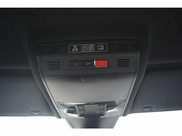 Vw tiguan highline 4-motion r-line - personenauto - afbeelding 14 van  31