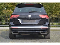 Vw tiguan highline 4-motion r-line - personenauto - afbeelding 28 van  31