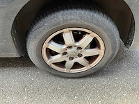 Vw touran 1.4 tsi - personenauto (schade) - afbeelding 4 van  17