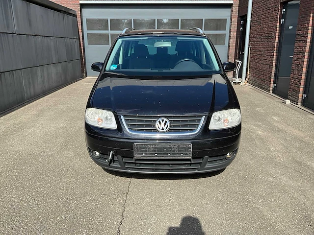 Vw touran 1.4 tsi - personenauto (schade) - afbeelding 10 van  17