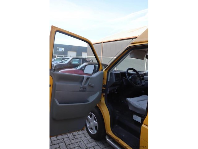 Vw transporter kampeerwagen 2.4 l diesel| 57kw suncro | bwjr. 1996 | kenteken 2-sfk-11 - afbeelding 26 van  27