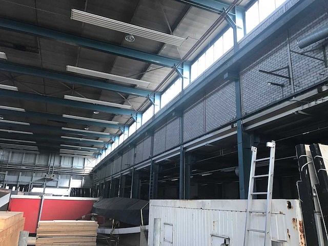 W. b van den berg - 1973 - dubbelligger bovenloophalkraan (2x) - afbeelding 3 van  15