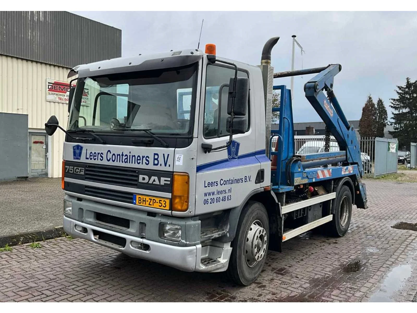 W. leers containerverhuur - containertransport wegens bedrijfsbeëindiging