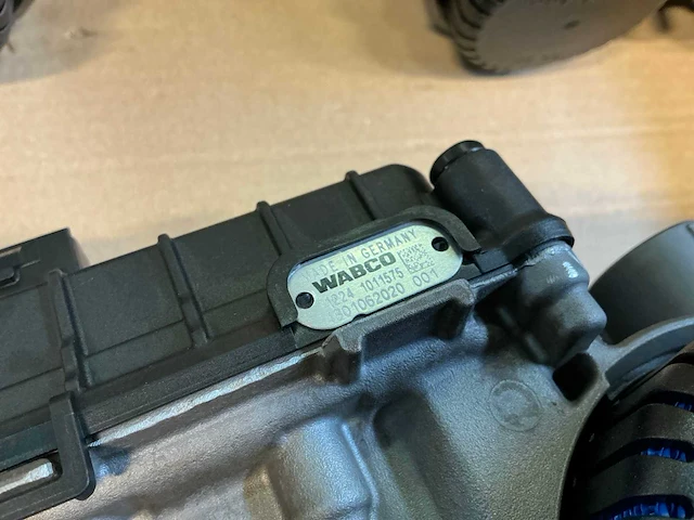 Wabco modulator (3x) - afbeelding 3 van  4