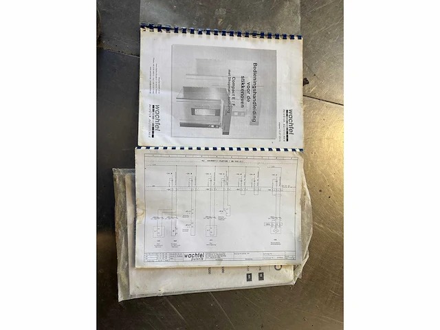 Wachtel compact 1.8f rotatie bakkerij oven inclusief rvs afzuigkap - afbeelding 9 van  11