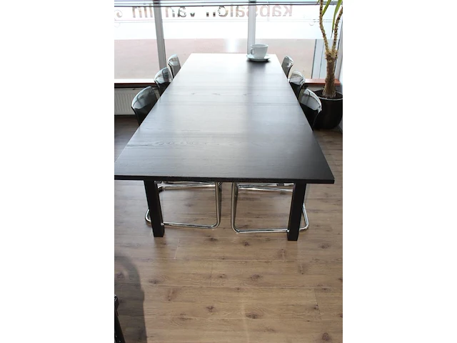 Wachttafel met 6 kuipstoelen ikea afm. 260 / 175 x 95 x 74 cm. - afbeelding 2 van  4