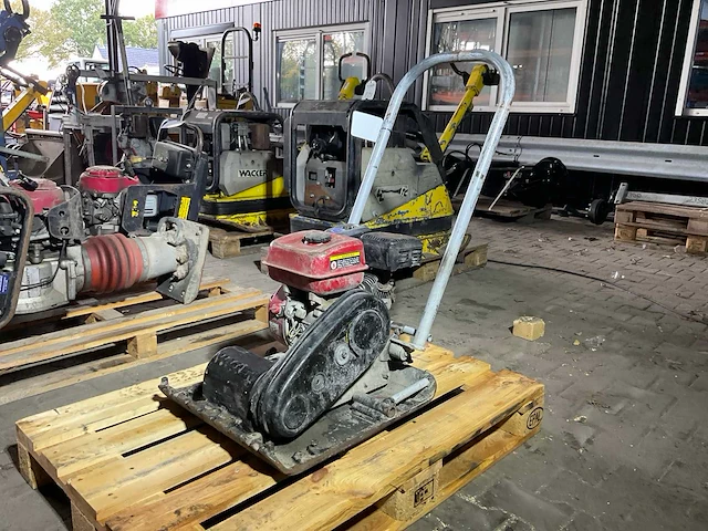 Wacker 2050 trilplaat - afbeelding 3 van  8