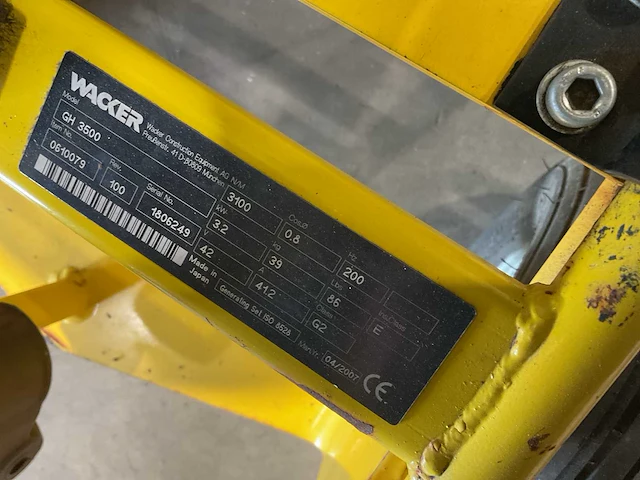 Wacker bh24 + gh3500 breekhamer + aggregaat - afbeelding 5 van  5