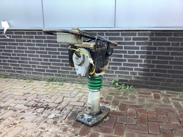 Wacker bs5y trilstamper - afbeelding 1 van  4