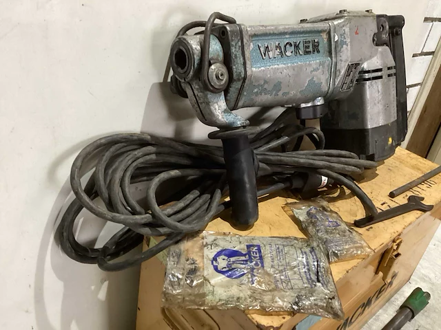 Wacker ehb 10/220 boor/breekhamer - afbeelding 4 van  5