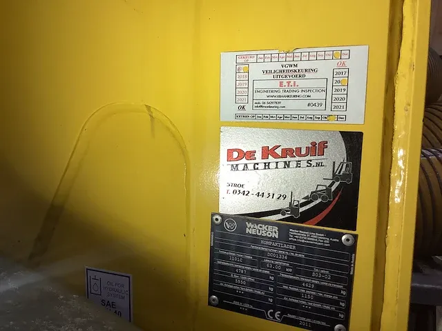 Wacker neusen kompaklader - afbeelding 11 van  16
