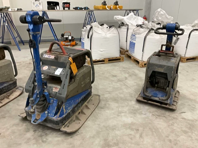 Wacker neusen trilplaat (2x) - afbeelding 1 van  11