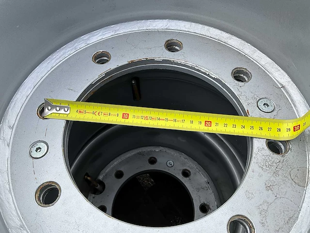 Wacker neuson ew65 mobiele graafmachine wielenset - afbeelding 9 van  9