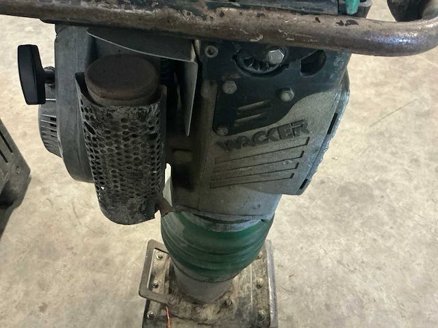 Wacker trilstamper - afbeelding 7 van  7