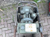 Wacker trilstamper - afbeelding 4 van  5