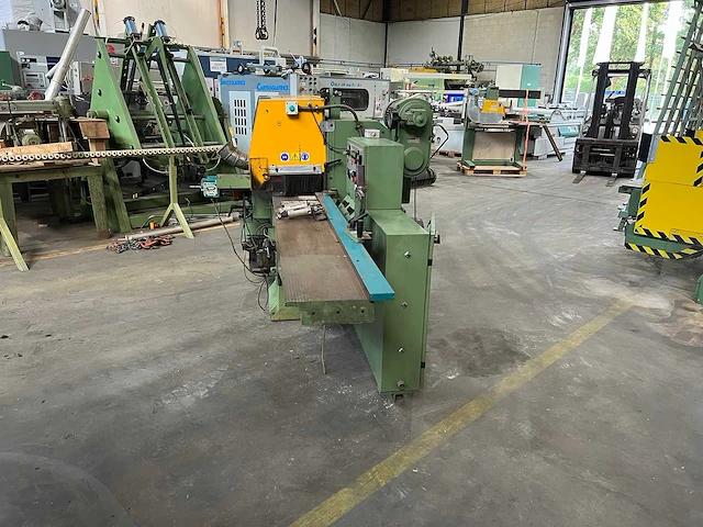 Wadkin - gd 802 - vierzijdige profileer- en schaafmachine - 1994 - afbeelding 14 van  16
