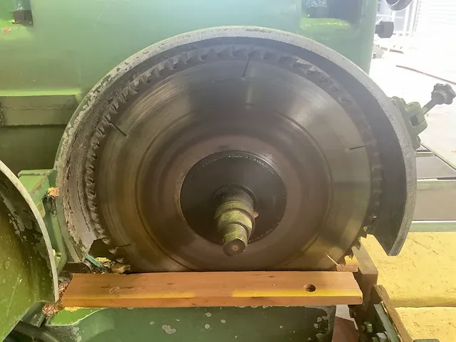 Wadkin afkortcirkelzaagmachine - afbeelding 4 van  9