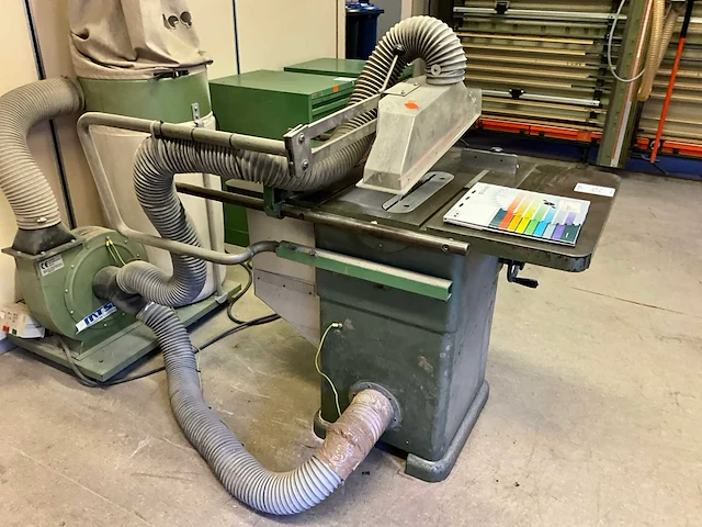 Wadkin tafelcirkelzaagmachine - afbeelding 9 van  15