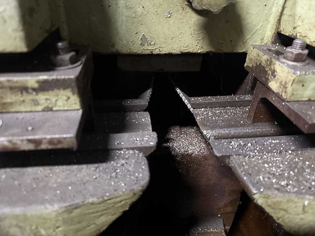 Wagener reutlingen halfautomatische dubbele verstekzaag - afbeelding 8 van  9