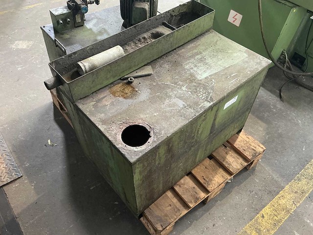 Wagner - sth 700 - surface grinding machine - 1986 - afbeelding 4 van  14