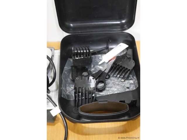 Wahl showpro tondeuse incl. opbergkoffer - afbeelding 2 van  3
