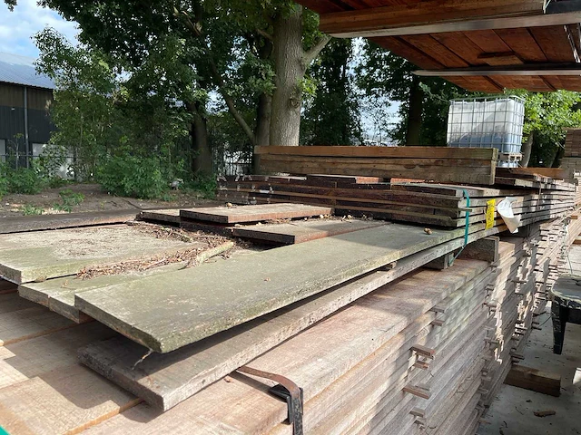 Walaba beschoeiingsplanken 1500-4000x200x20mm (45x) - afbeelding 2 van  3