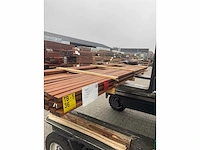 Walaba hardhouten latten geschaafd 27x45mm, lengte 305cm (47x) - afbeelding 3 van  3