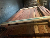 Walaba latten geschaafd 2450-3650x45x27mm (285x) - afbeelding 1 van  3