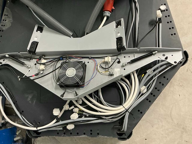 Waldmann - uv 7002 - puva cabine - afbeelding 3 van  4