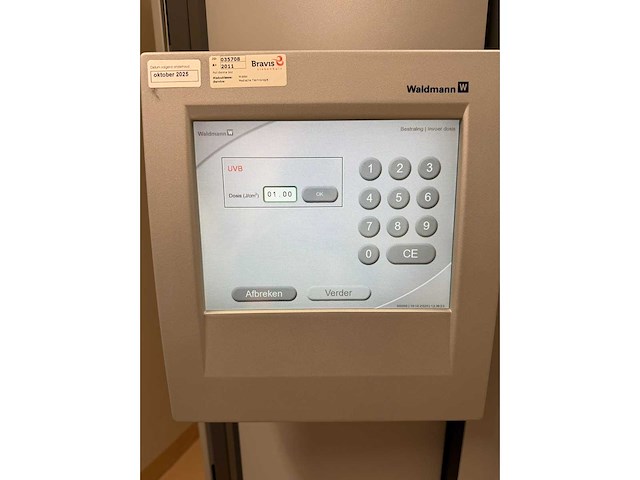 Waldmann - uv7200 - uv-lampen (uvb) 21 x tl 01 120 w - various hospital inventory - afbeelding 13 van  17